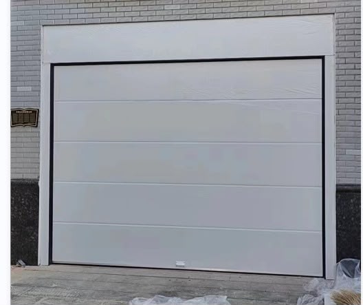 Electric garage door, Lekki
